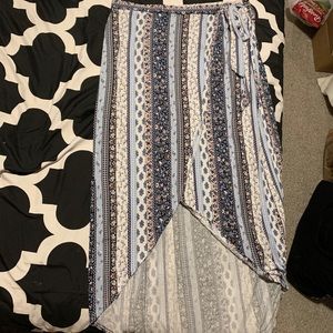 High-Low Tulip Maxi Skirt